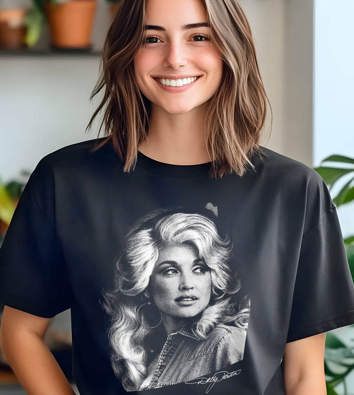 Dolly Parton Signature Graphic Tee